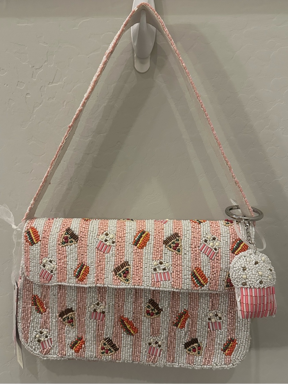 VIRAL Handmade Beaded Movie Night Popcorn Pizza Hamburger Shoulder Bag - Picture 3 of 13